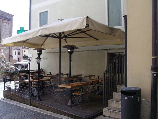 Sotto la Torre