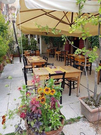 Cantina Mediterranea