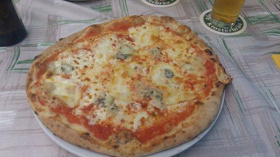 Pizzeria Blue Star Di Naclerio Cristina