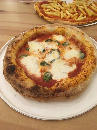 Pizza Bon