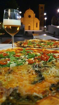 Pizzeria Historia Cafe