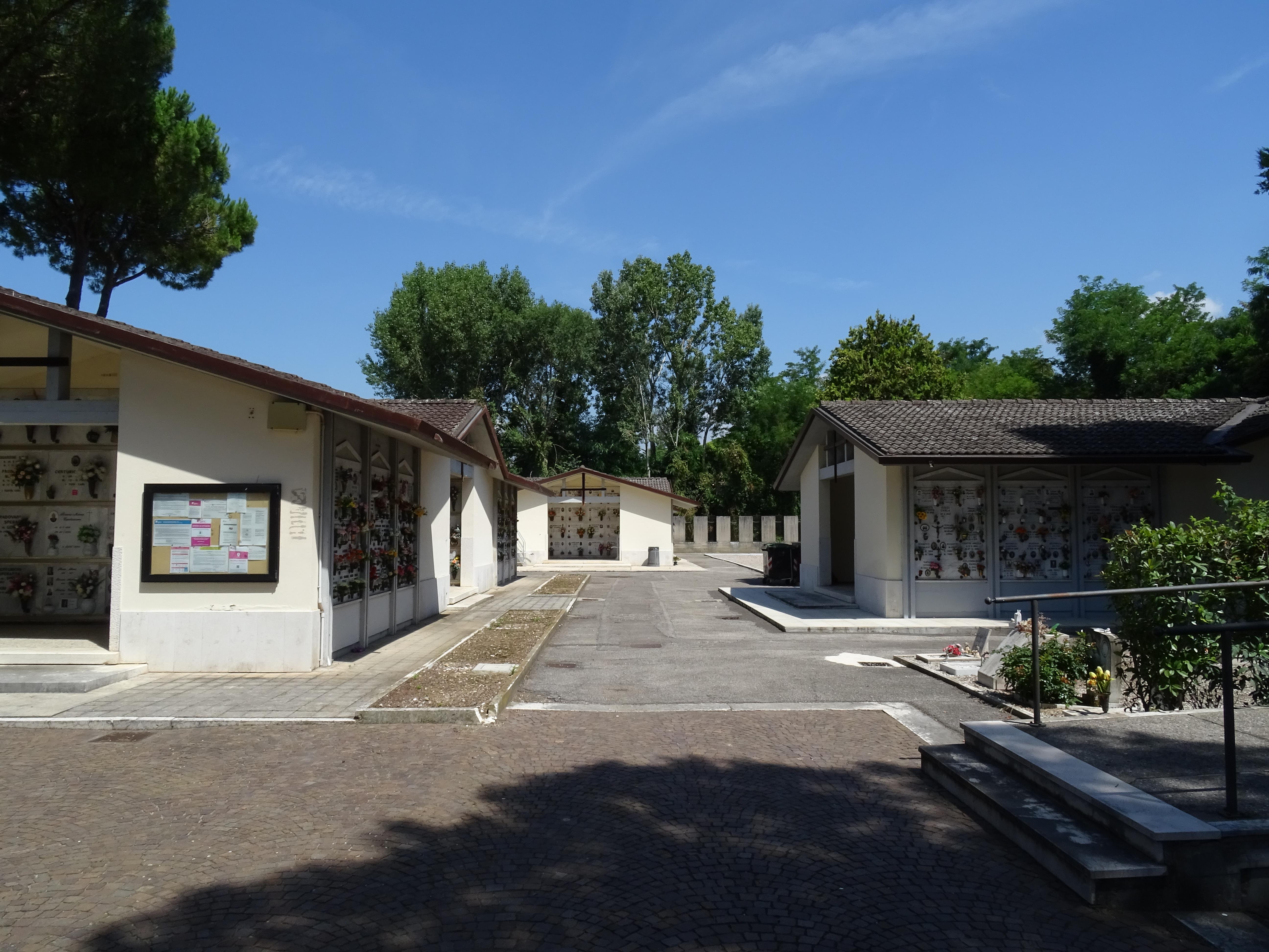 Cimitero Parona