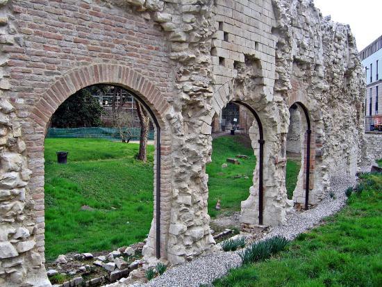 Anfiteatro Romano