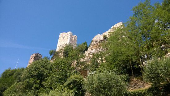 Rocca dei Vescovi a Brendola e Monte Comunale di Brendola