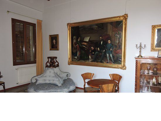il Museo dello scarpone e della calzatura sportiva