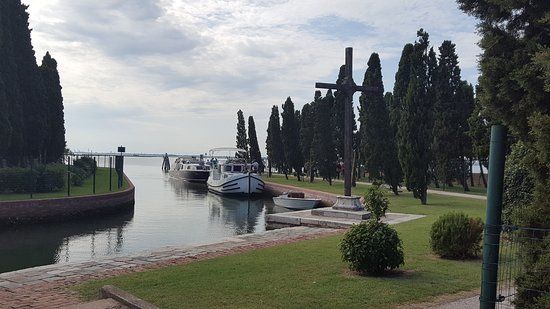 Isola di San Francesco del Deserto
