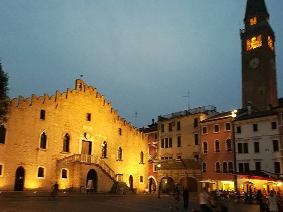 Palazzo dei Cento